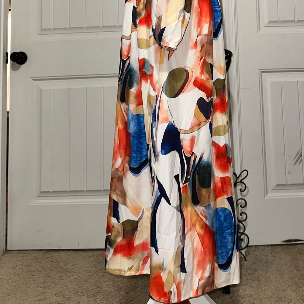 Free flowing floral maxi dress size large, no stretch - Picture 9 of 12
